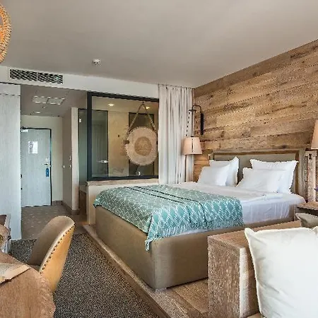 Blu Bay 5*